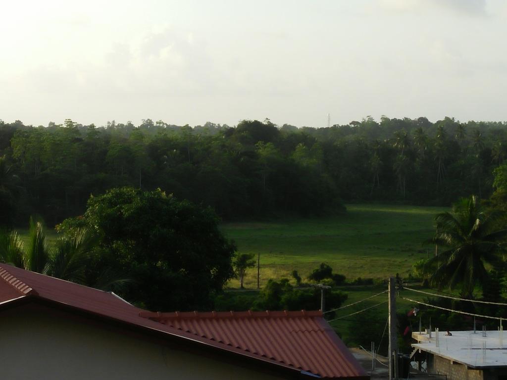Villa Hilltop By Yehansa With Unlimited Fiber Wifi Hikkaduwa Eksteriør bilde