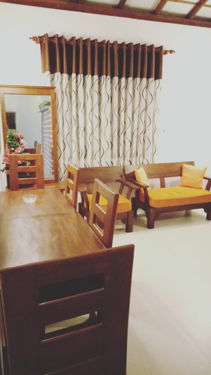 Villa Hilltop By Yehansa With Unlimited Fiber Wifi Hikkaduwa Eksteriør bilde